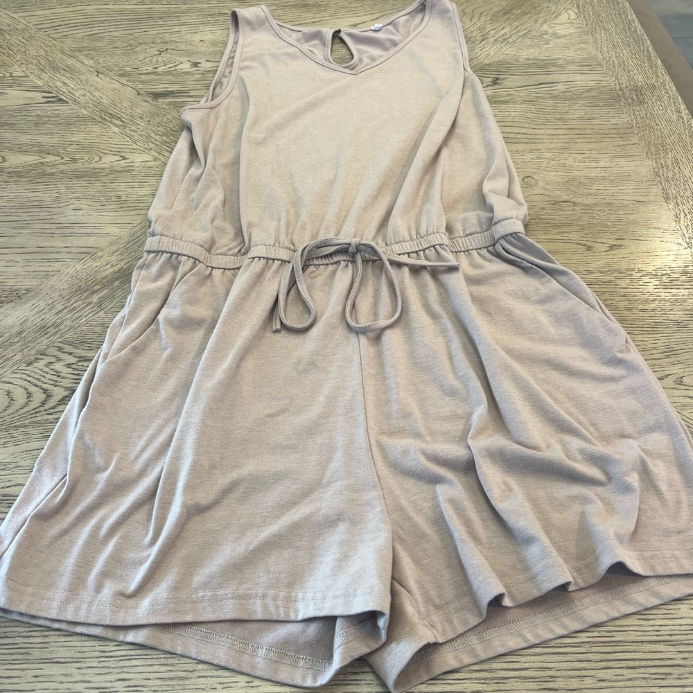 Casual Sleeveless Romper in Tan